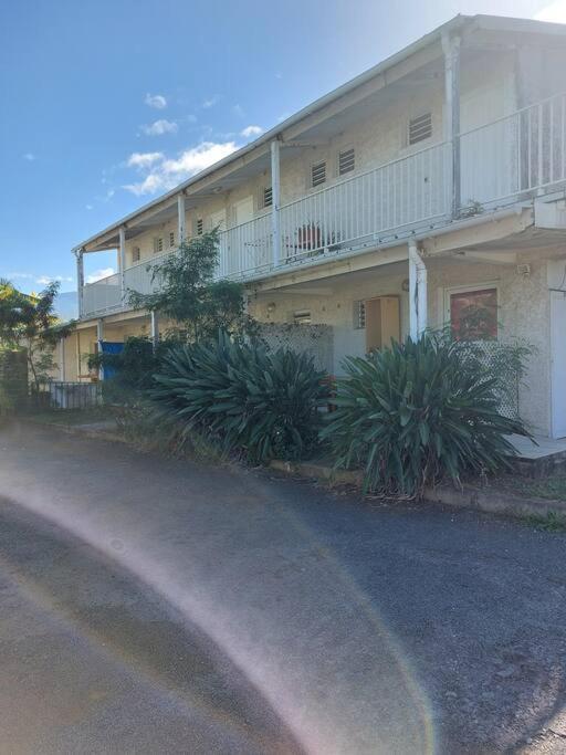 Apartamento Le Ti Papangue Saint Pierre Exterior foto